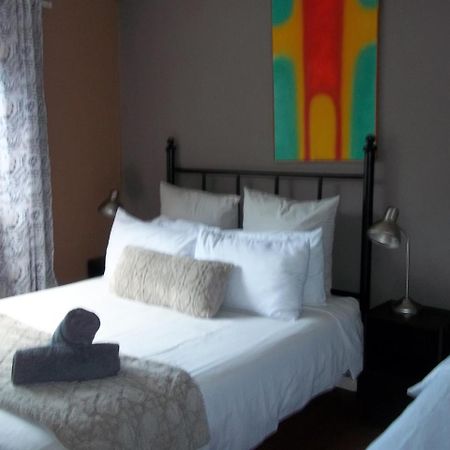 Stumble Inn Backpackers Стелленбос Экстерьер фото