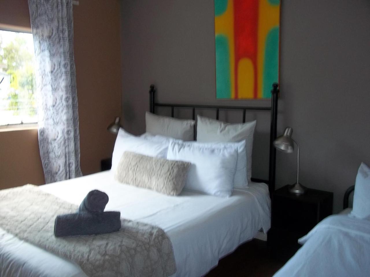 Stumble Inn Backpackers Стелленбос Экстерьер фото